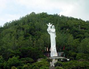 Tượng Mẹ Bi Du